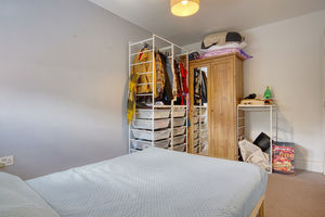 Bedroom- click for photo gallery